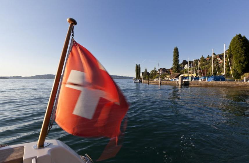 Gastehaus Baumgarten Hotel Kehrsiten Bagian luar foto